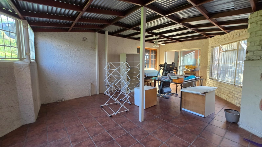 5 Bedroom Property for Sale in Navalsig Free State